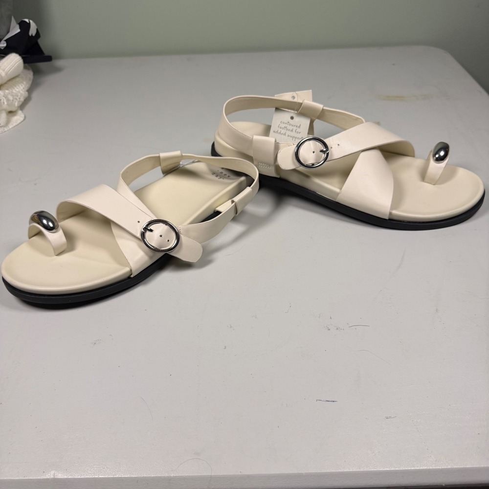 A New Day Womens Off White Silver Toe Ring Slingback Sandals Size 11 - Picture 6 of 7